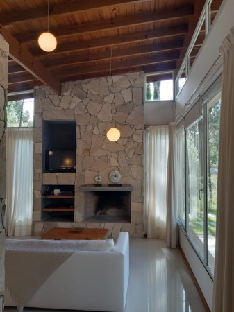 Exclusiva Casa en Carilo 
