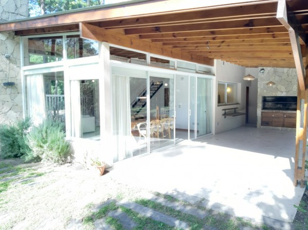 Exclusiva Casa en Carilo 