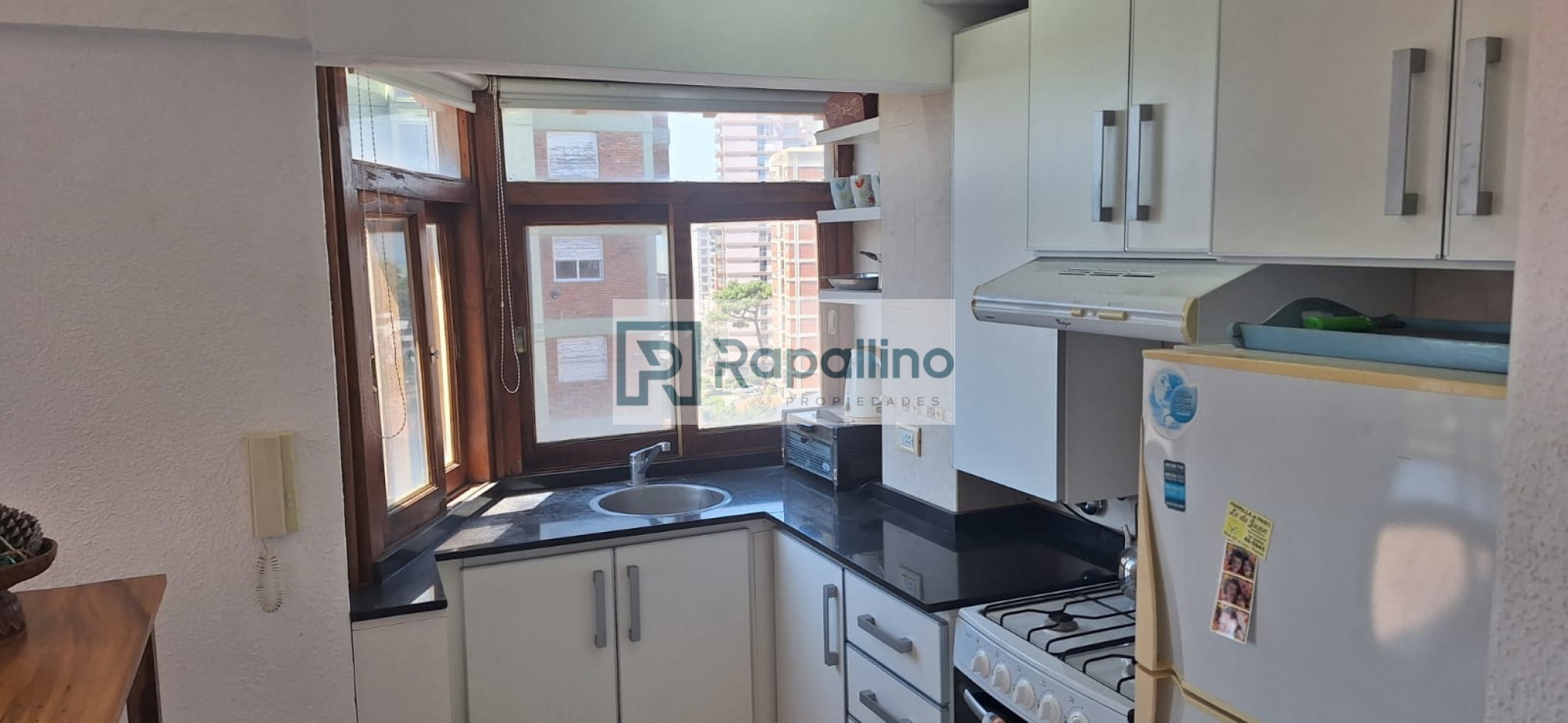 Departamento 3 amb c/cochera Pinamar Centro