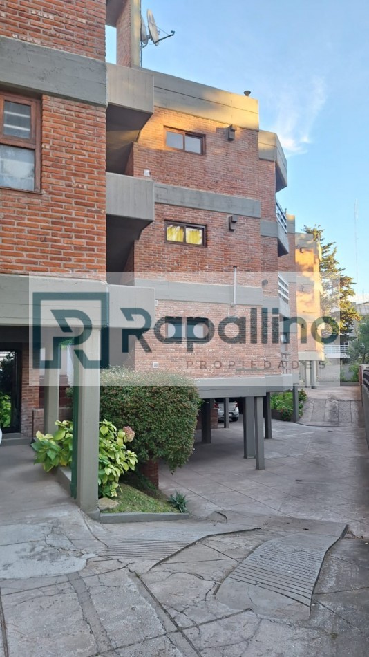 Departamento 3 amb c/ cochera centro/playa Pinamar
