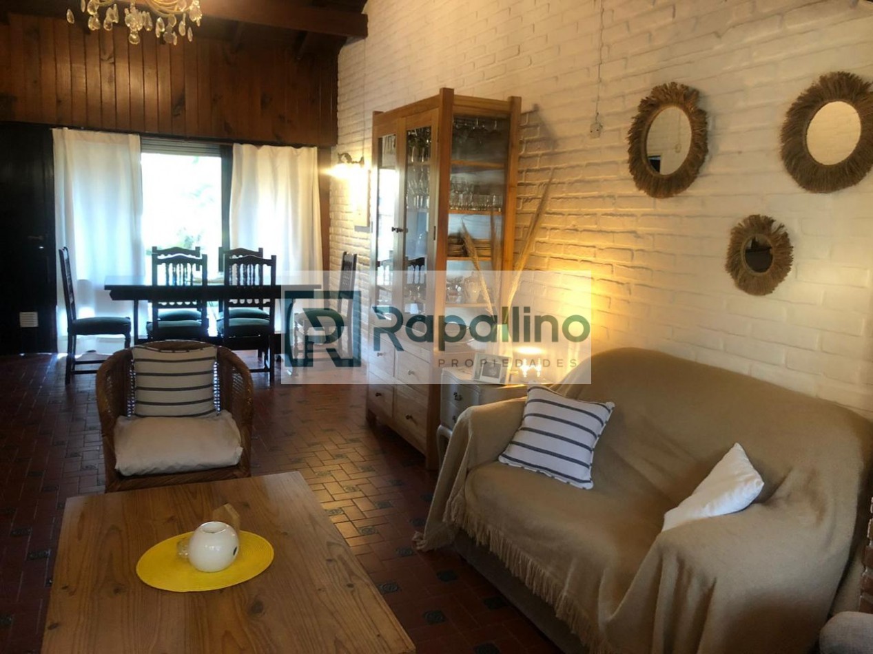 CASA EN PINAMAR CENTRO 