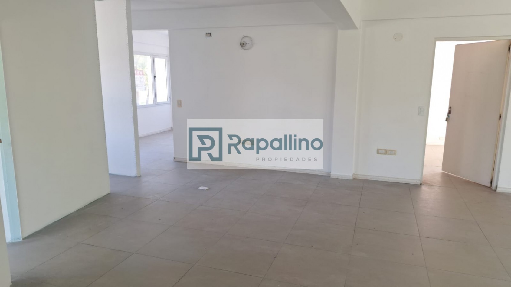 LOCAL OFICINA PINAMAR CENTRO
