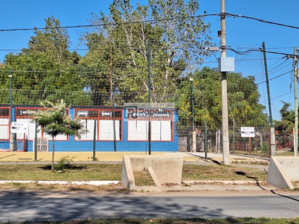 LOTE MULTIFAMILIAR COMERCIAL - AV VICTOR HUGO OSTENDE