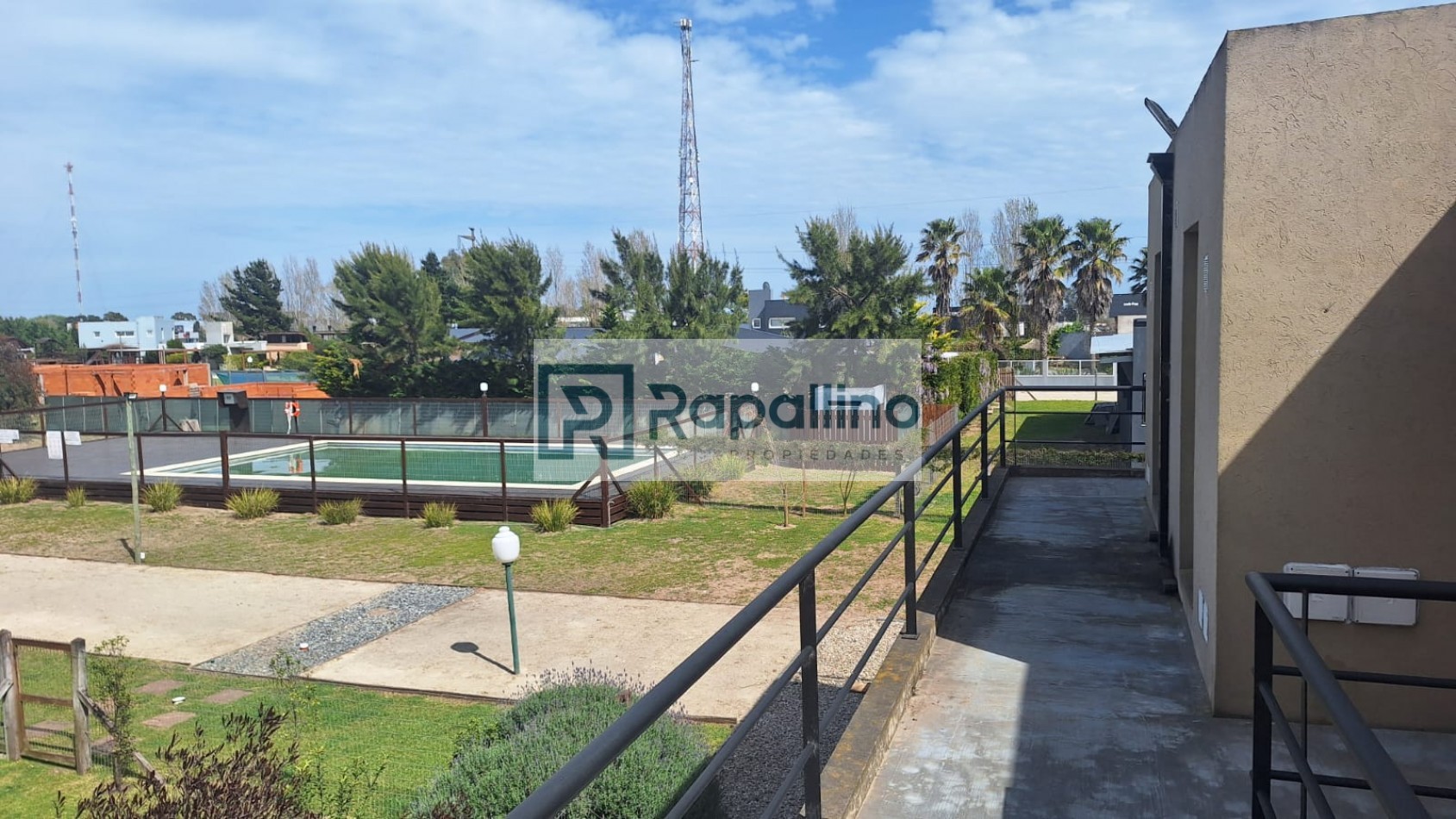 Departamento 3 amb en condominio Las Palmas Ostende
