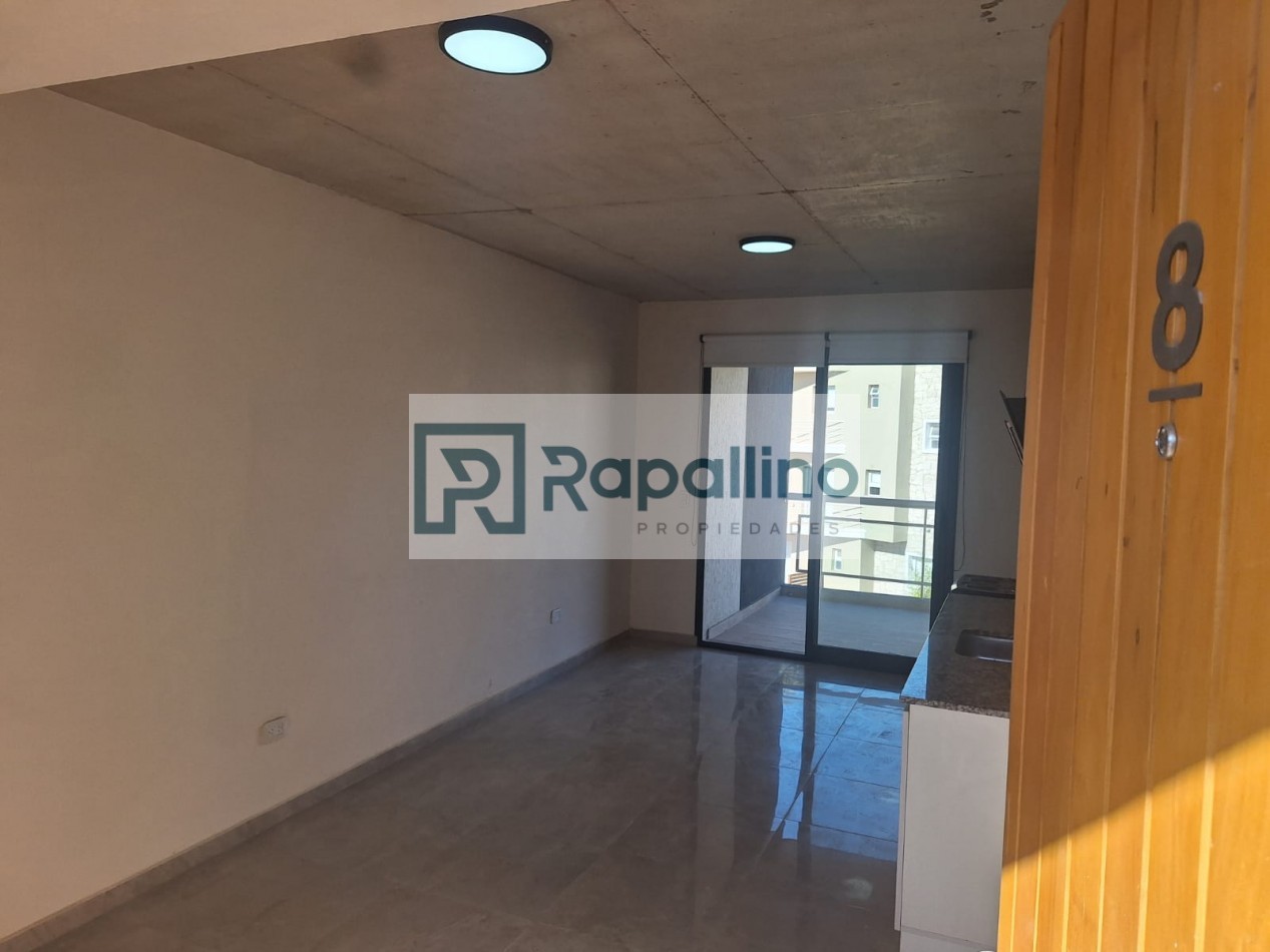 DEPARTAMENTO 2 AMB C/COCHERA Y TERRAZA - Pinamar Centro -