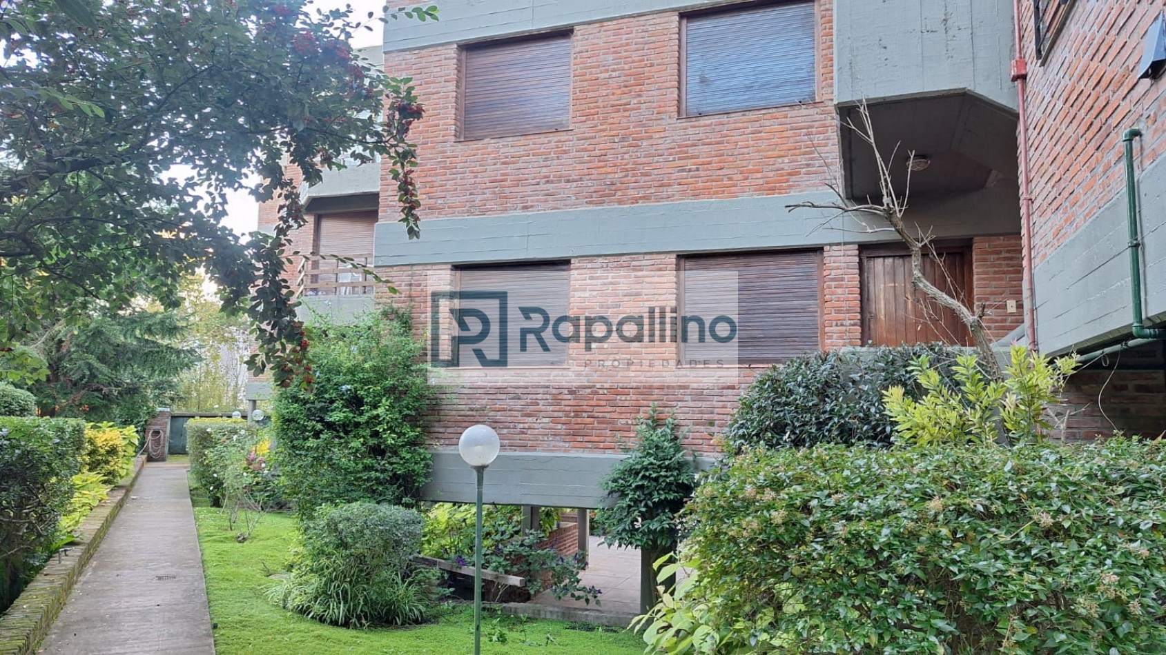Departamento 3 amb c/ cochera centro/playa Pinamar