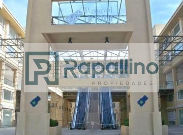LOCAL COMERCIAL RETASADO planta baja a la calle Paseo El Agora