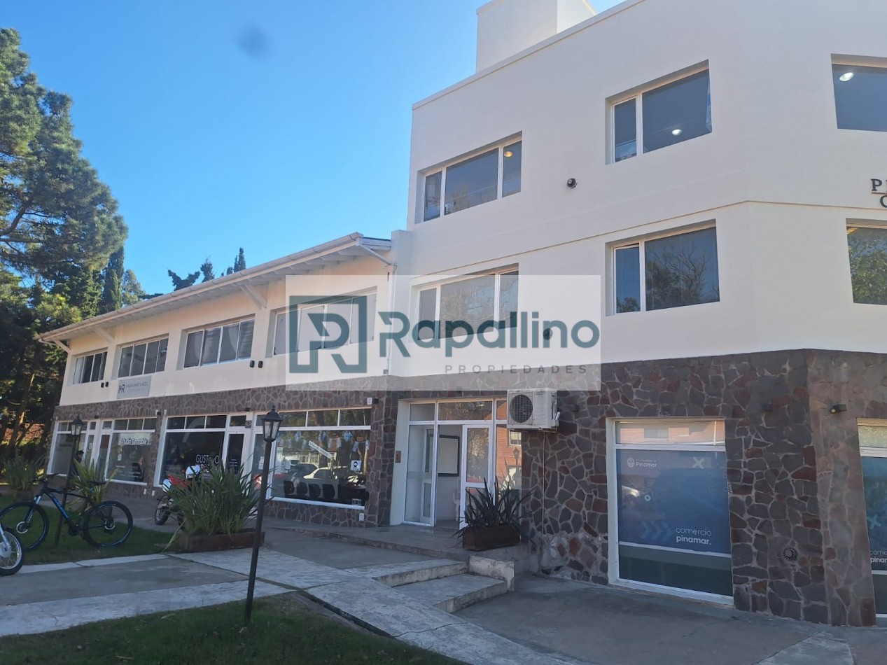 LOCAL OFICINA PINAMAR CENTRO