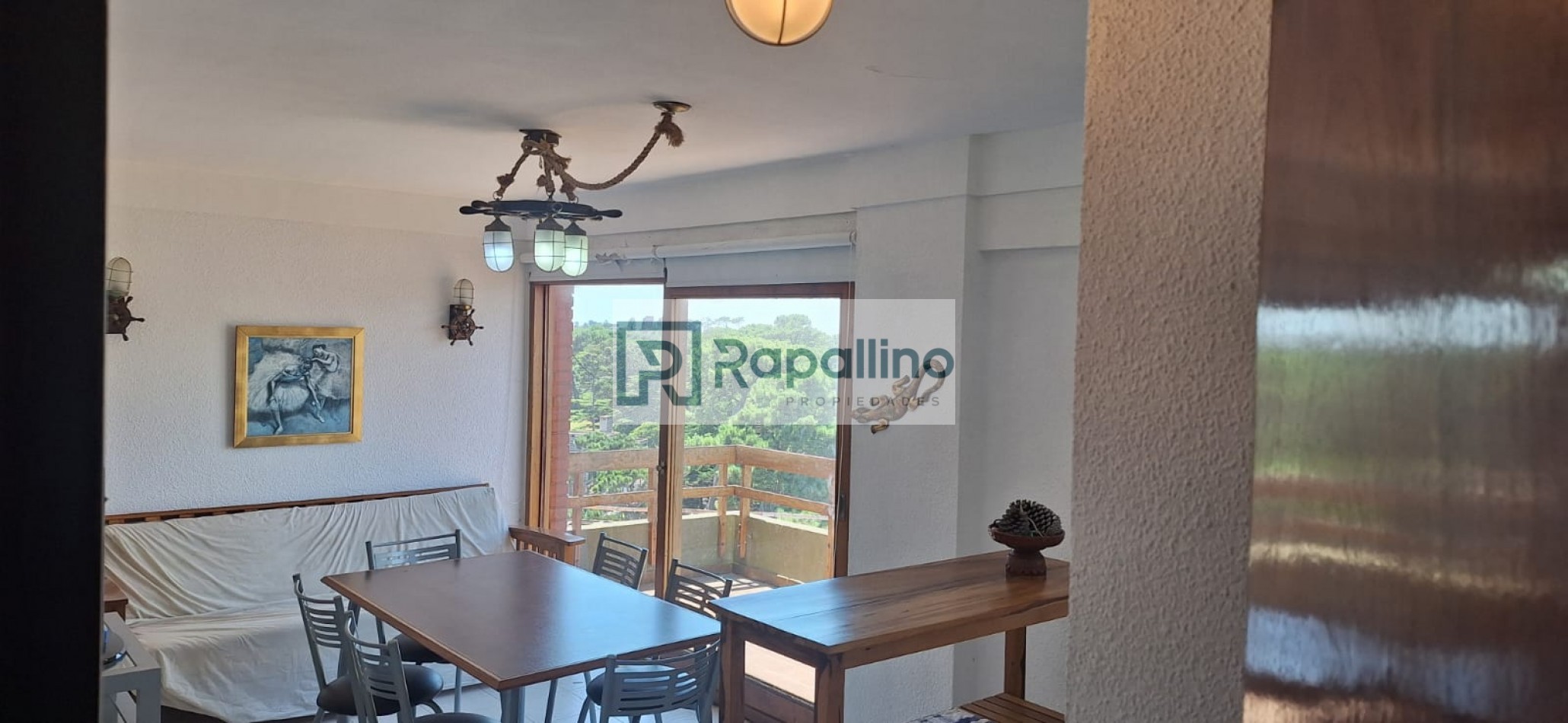 Departamento 3 amb c/cochera Pinamar Centro