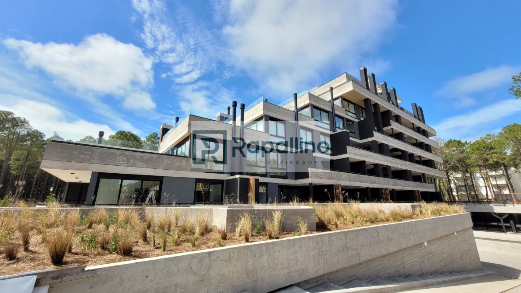 DEPARTAMENTO 3 AMB C/ PISCINA PRIVADA - PINAMAR NORTE