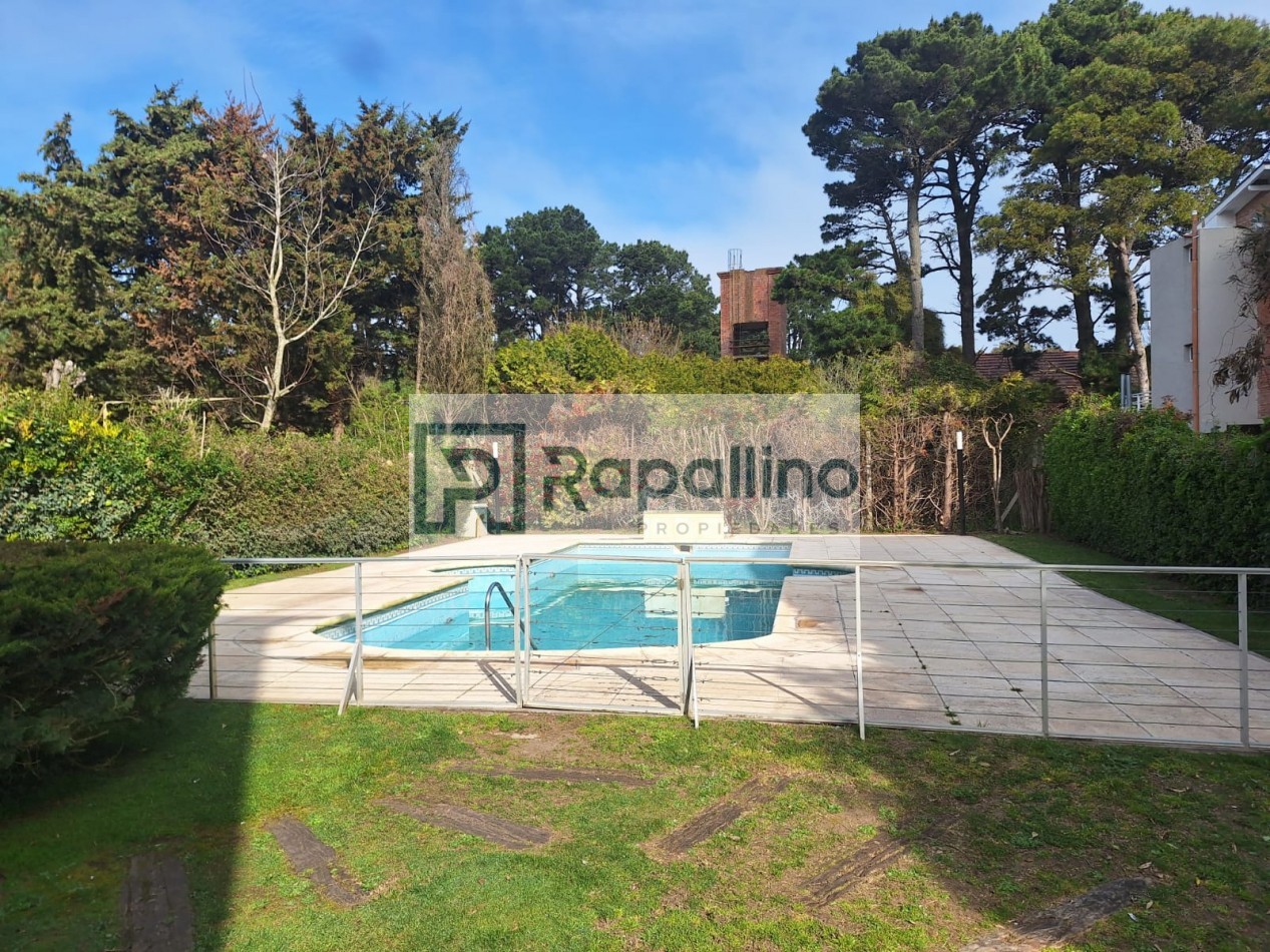 DEPARTAMENTO 4 AMB C/PISCINA Y COCHERA 