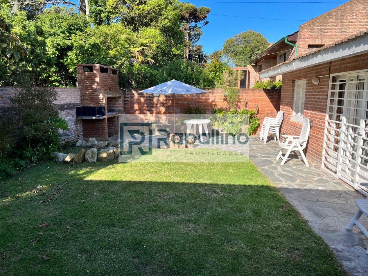 CASA EN PINAMAR CENTRO 