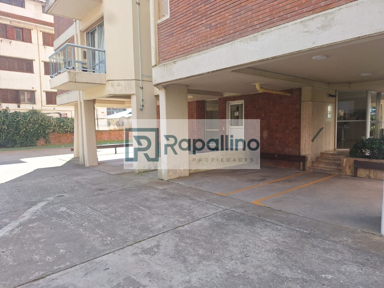 DEPARTAMENTO 3 AMB C/COCHERA PLENO CENTRO DE PINAMAR