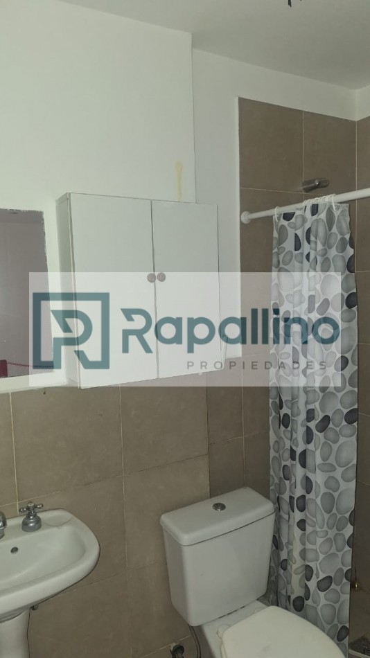 LOCAL COMERCIAL  planta baja con entrepiso en Paseo El Agora 
